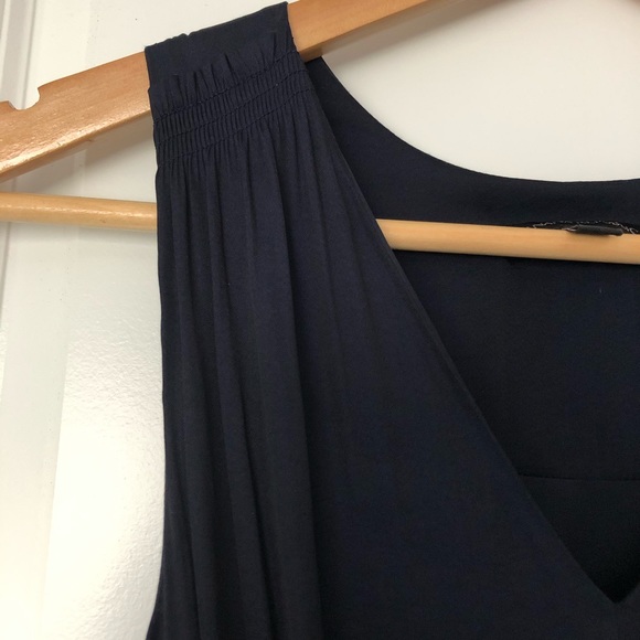 Banana Republic | Midi Dress - Picture 3 of 14